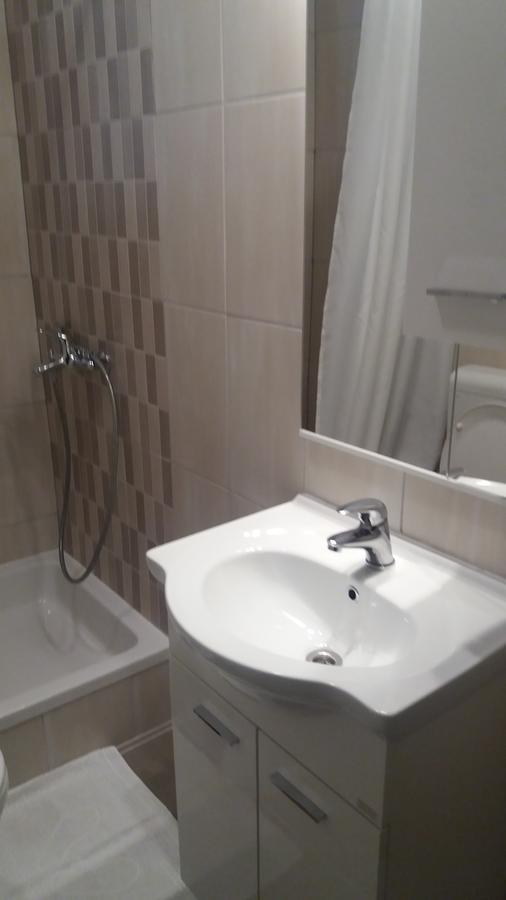 Apartmani I Sobe Mara Palit Buitenkant foto