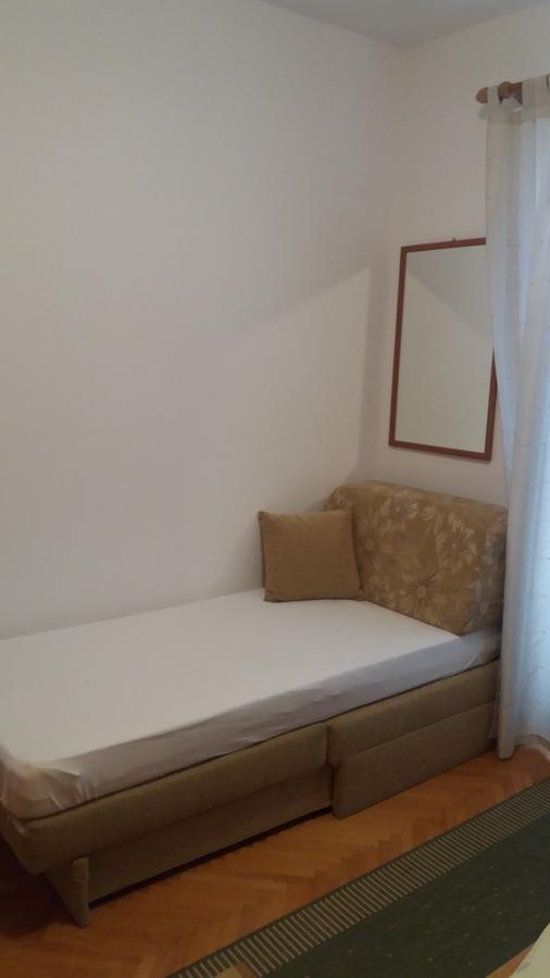 Apartmani I Sobe Mara Palit Buitenkant foto