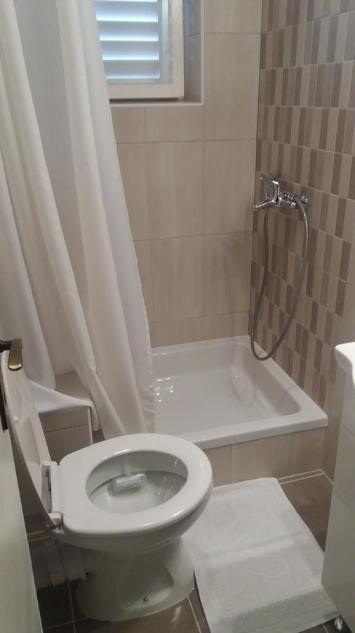 Apartmani I Sobe Mara Palit Buitenkant foto