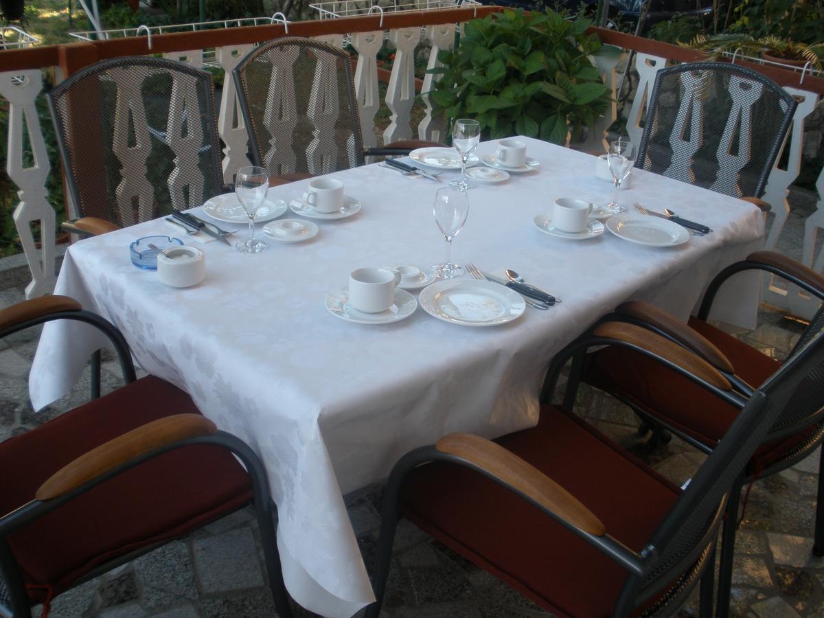 Apartmani I Sobe Mara Palit Buitenkant foto